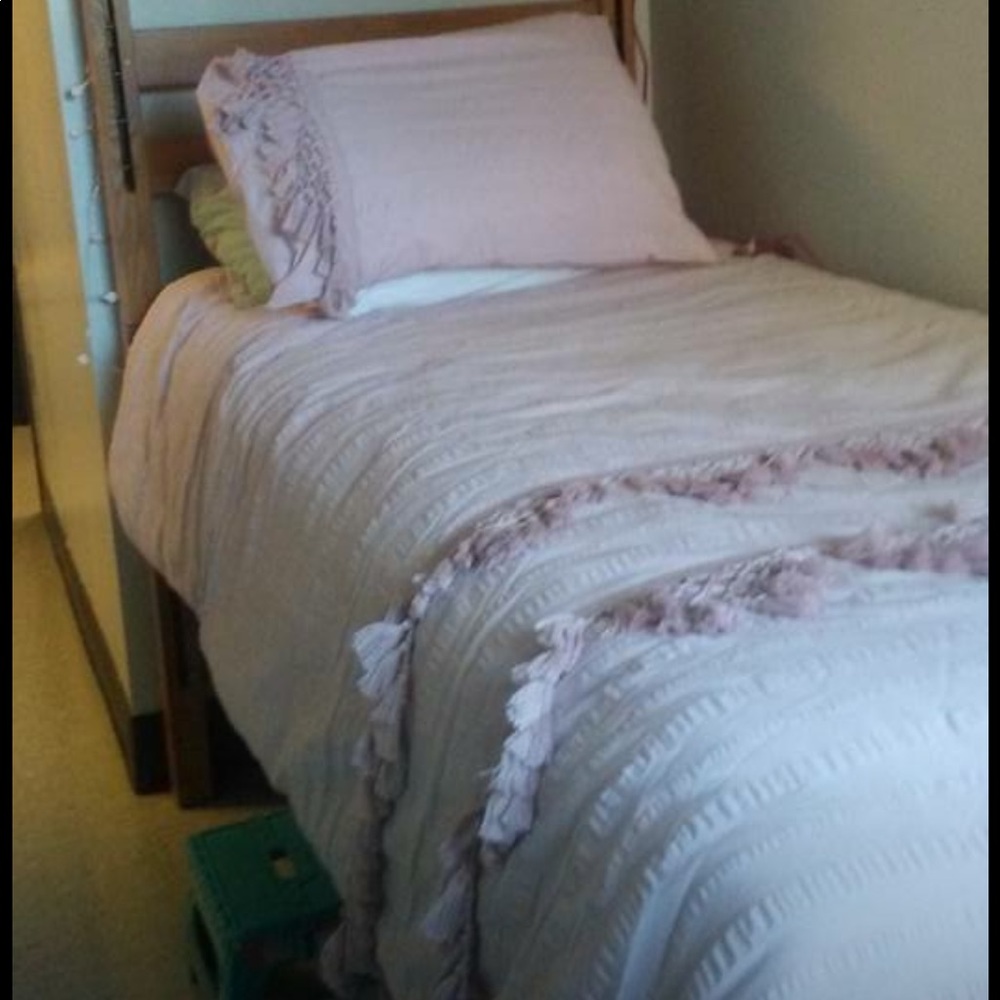 Twin xl bedding
